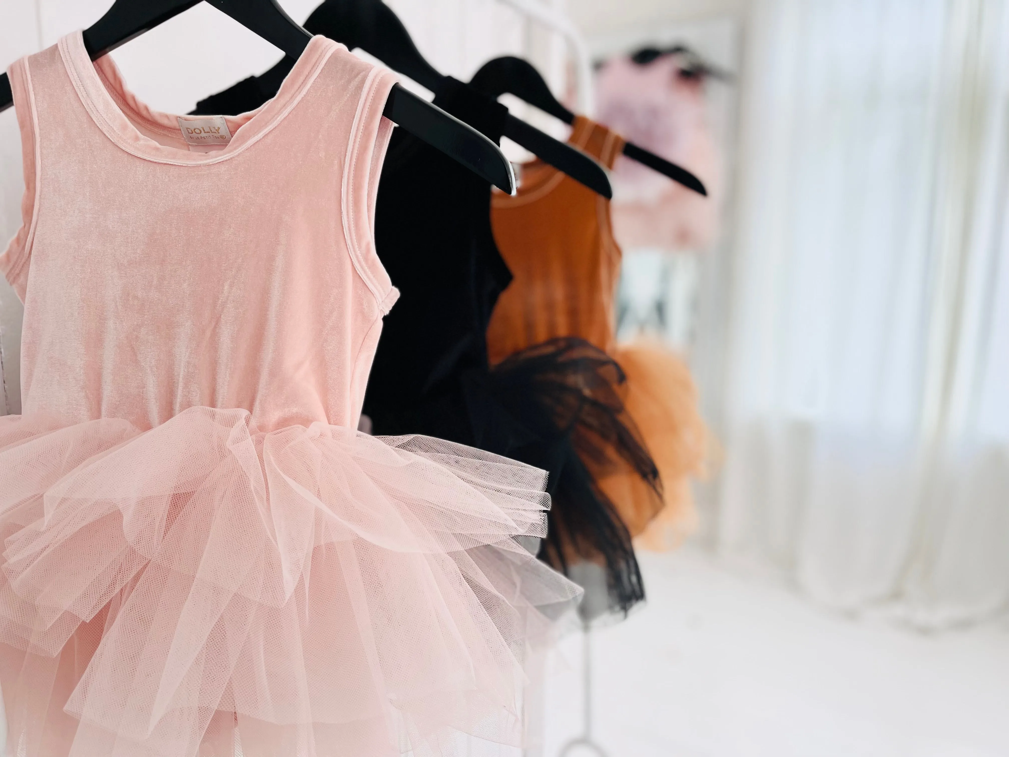 DOLLY TIMELESS VELVET TUTU DRESS pink