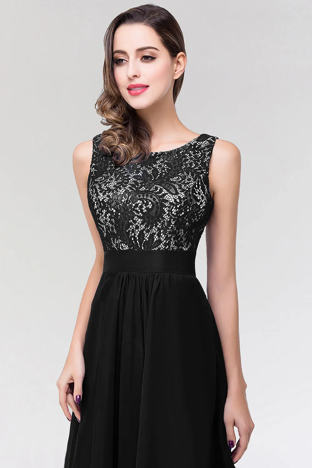 Elegant Scoop Neck Off The Shoulder Chiffon Long Formal Dress with Appliques Lace