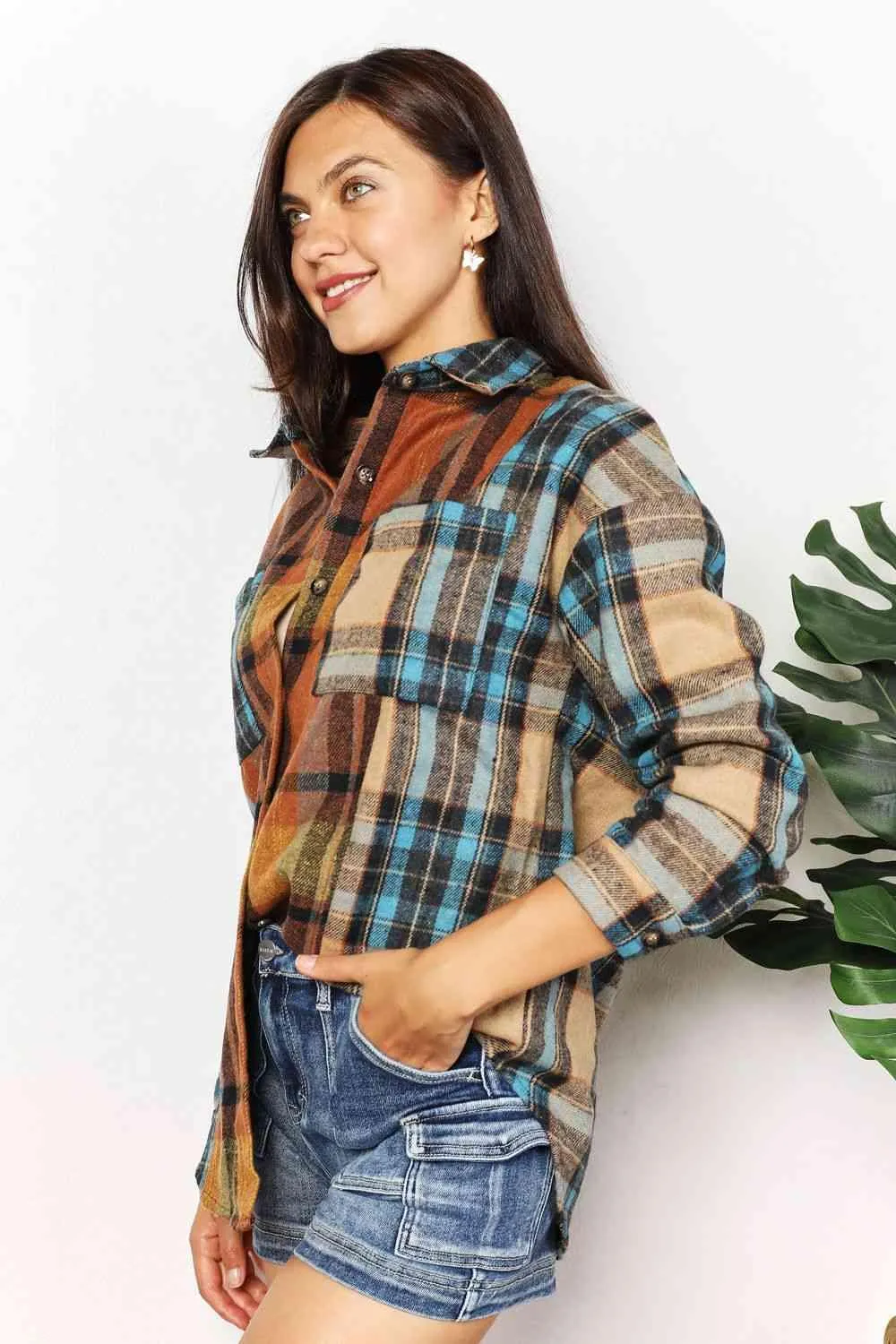 Plaid Curved Hem Shirt Jacket