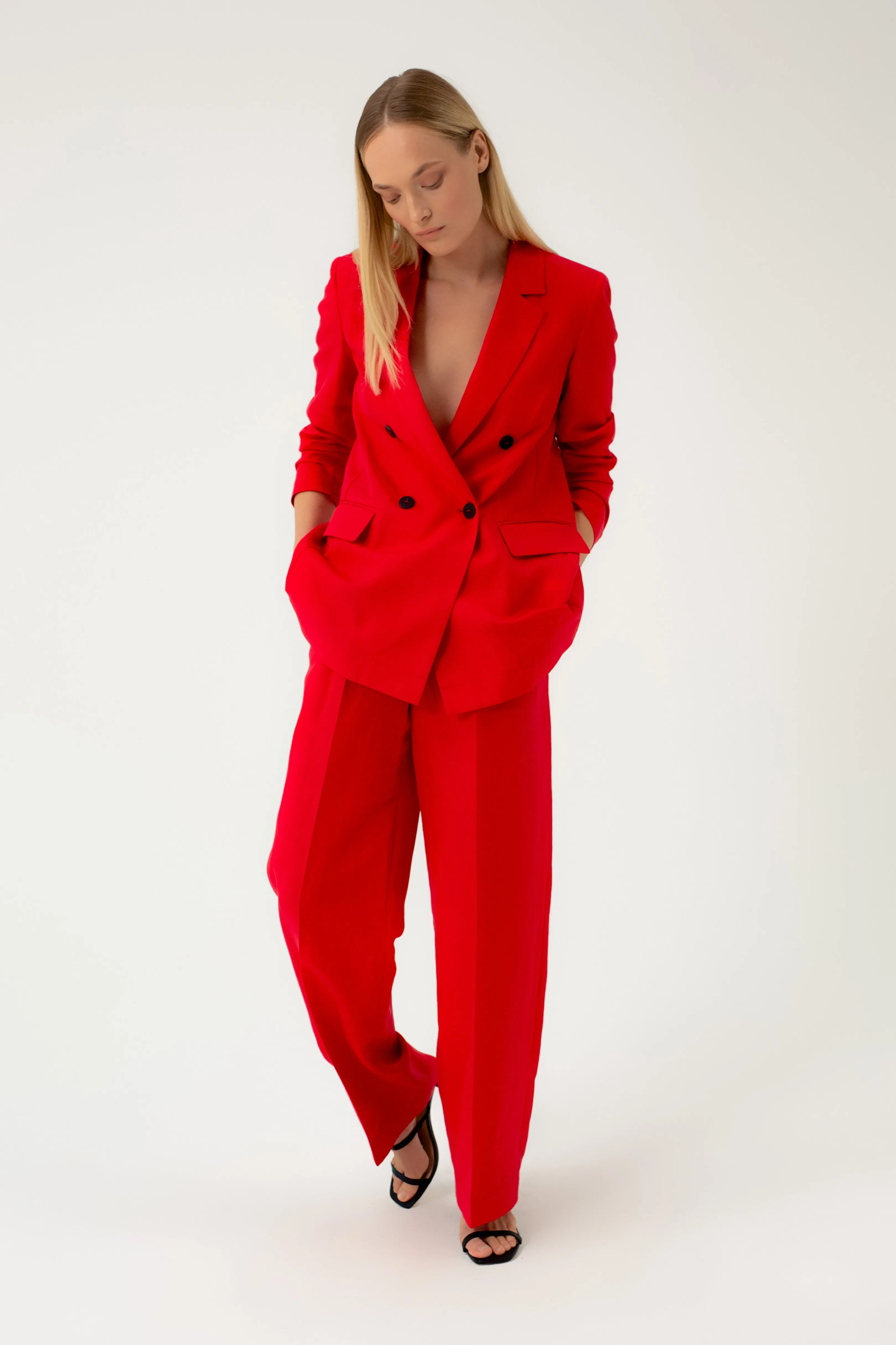 WIDE-LEG RED SUIT TROUSERS