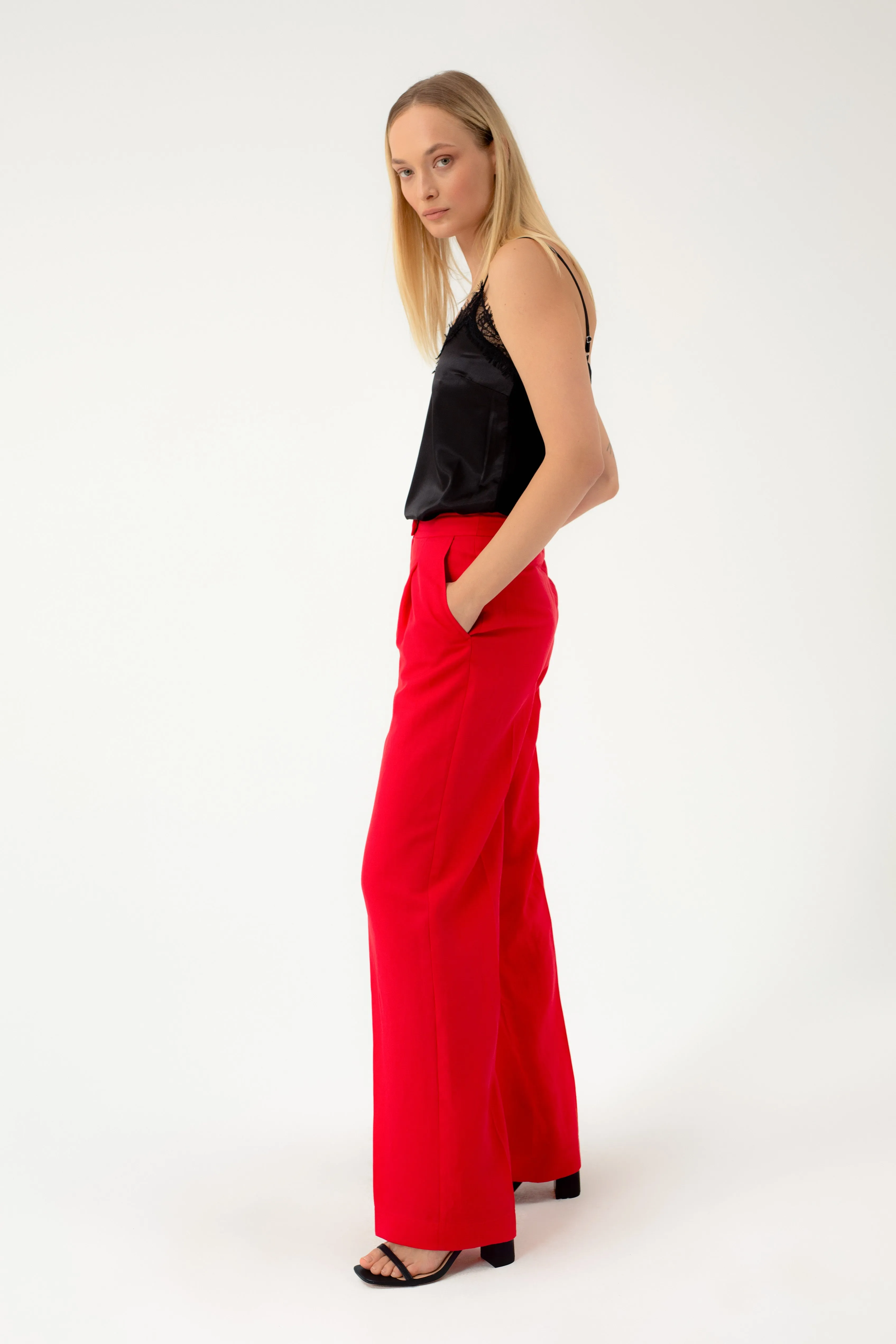 WIDE-LEG RED SUIT TROUSERS